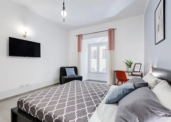 Vatican Modern 3br With Comfort & Space Apartment *