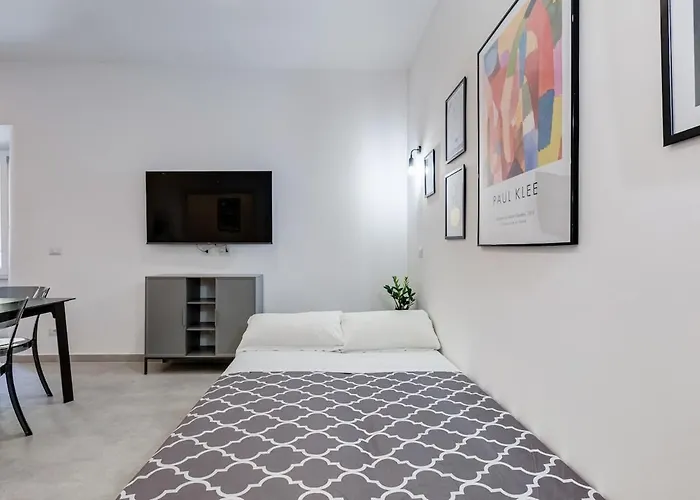 Apartment Vatican Modern 3br With Comfort & Space *