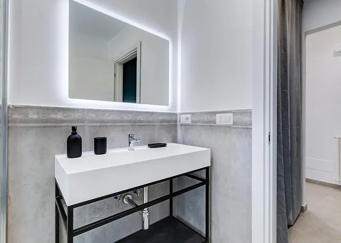 Vatican Modern 3br With Comfort & Space Apartment Rom